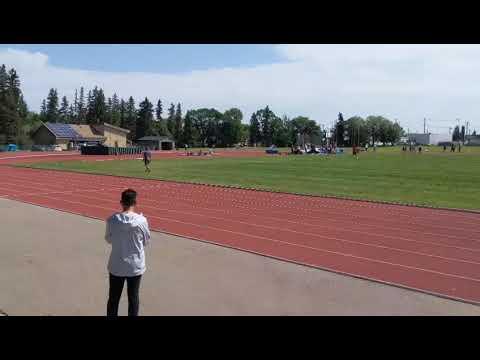 Video of U16 200m prelims 1st place: 27.67