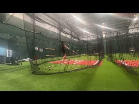 Video of some good hits in the batting cage 