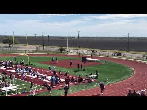 Video of Sirena Vela (lane2) 400m 2-29-2020