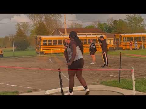 Video of Ari James Shot Put Clips