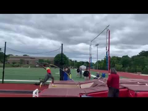 Video of 2022 Junior Olympics 4.00 meters