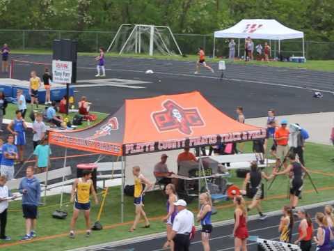 Video of Final leg of 4 x 800 at Platte County Meet