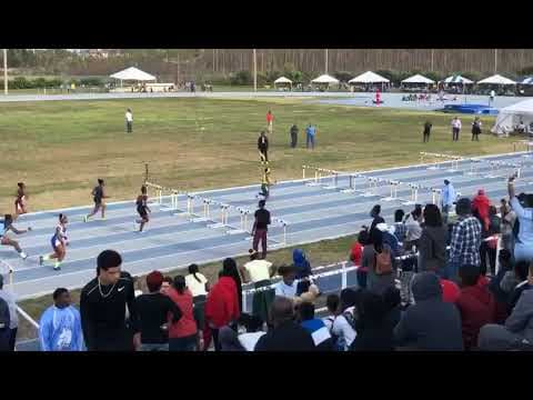 Video of Shae Wins the under 17 Girls 100 Hurdles