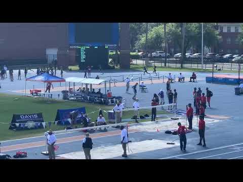 Video of florida relays 4x1, second lane, second leg