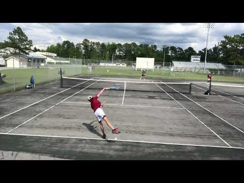 Video of Aiden Perry (Black Shirt) 3.42 UTR vs. (Red Shirt) 3.7