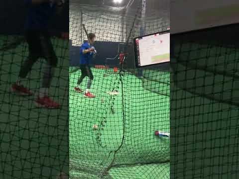 Video of how does the ball run after hitting it