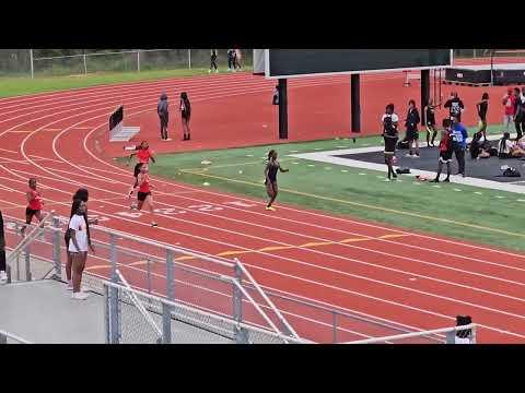 Video of Amari Trevillion - 200m 