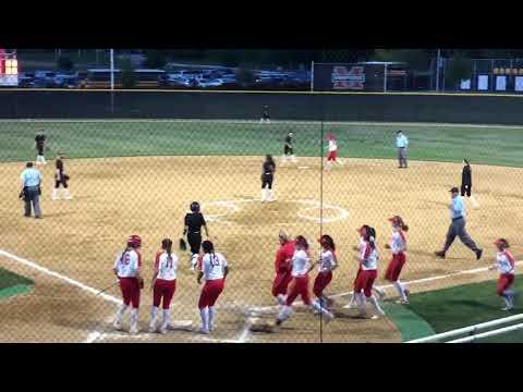 Video of 1 of 2 homeruns off 2019 commit 