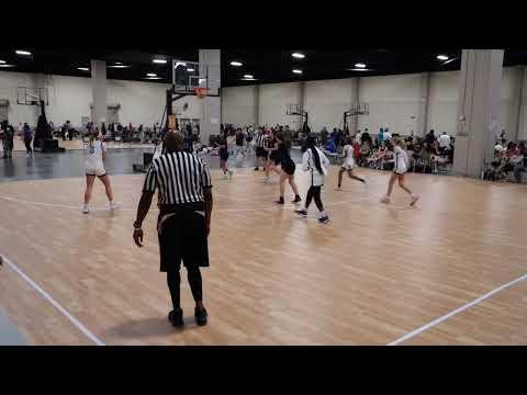 Video of Alyssa Hallman 2026 Summer E-40 17U