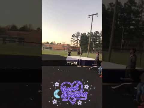 Video of Neekco Davis 6’8 attempt