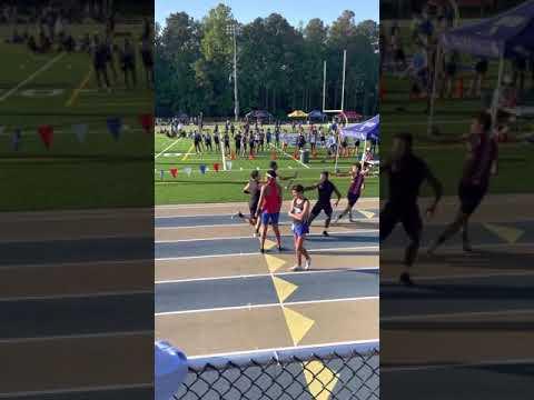 Video of Tyler Williams 4 x 4 Anchor Leg 51 Split GA Sectionals