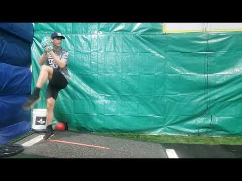 Video of RHP 6’3” mechanics 