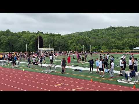 Video of NJSIAA Sectionals North 1 Groups 2 and 3 2023 400m (49.18)