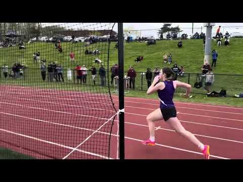 Video of Samantha Helman- varsity girls 200m dash at the gold rush held at Clarkstown South (29s-Lane 1)