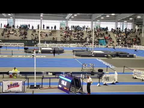 Video of 300m. 35.24