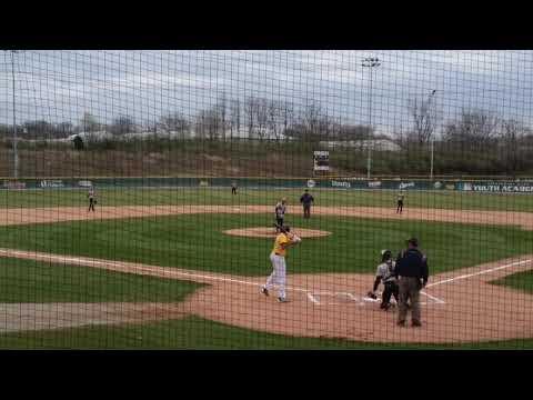 Video of Loren Williams WHHS Varsity 2 Run HR Reds Showcase MVP 4/6/18