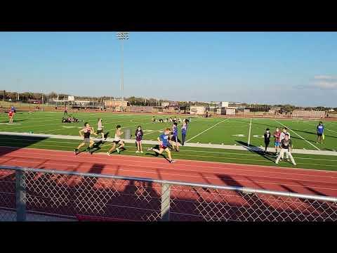 Video of 800 Meter Finish