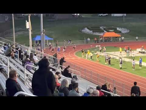 Video of Old Settlement Meet- 200 Meter Dash, time of 23.75