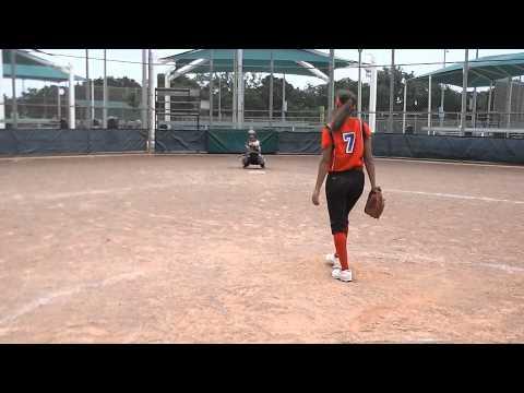 Video of Mayriah Brown pitching