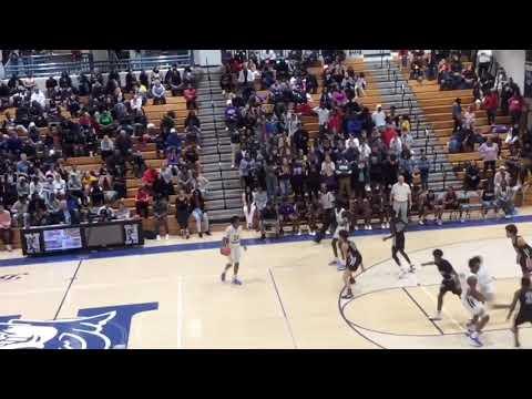 Video of Taufiq Smith Junior Year Mix