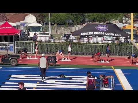 Video of Braylon Hoffman - 300M Hurdles 39.7 Seconds - 04/14/22 