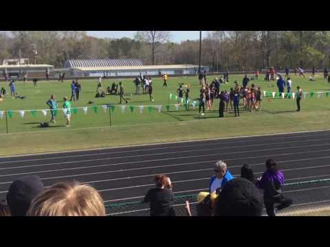 Video of Alyssa Gee 800M