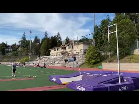 Video of 4.42m (14'6") clearance @ 7 step