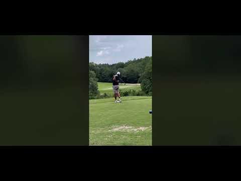 Video of 175 yard par 3 hitting 7 iron