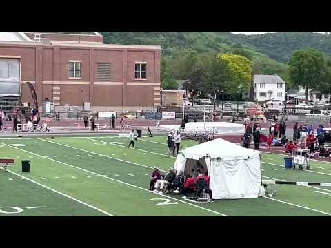 Video of WIAA State Championships 2022 -- 4x200 1st Place 