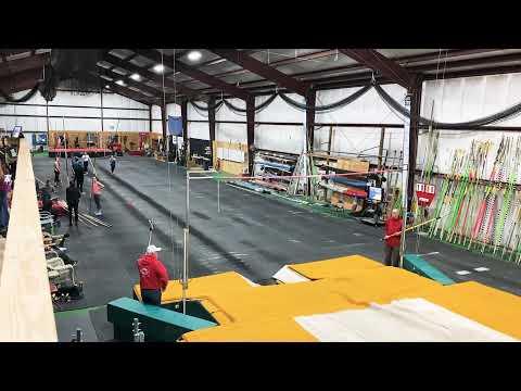 Video of Reanna Maroon PV Willamette Striders Christmas Vault 2019