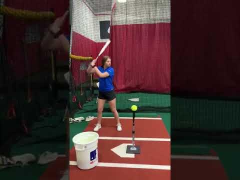 Video of Anna Streff - Tee & Front Toss