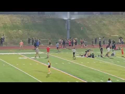 Video of 4:31 1600m 