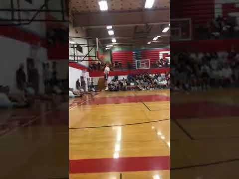 Video of Seaside dunk contest