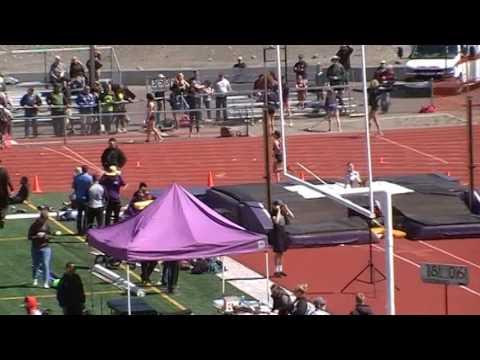 Video of Payton winning the 1600 at the Pasco Invitational 2017