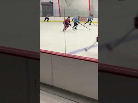 Video of Skating stride through neutral zone 