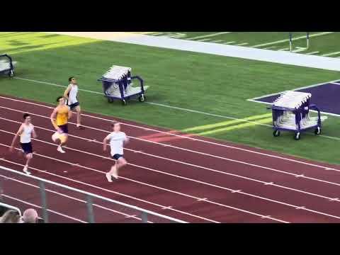 Video of 25.25 200m @ Norwalk Warrior Stadium