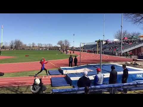 Video of 10’06” - Pole: 12’07” 150 - Pomona Invitational