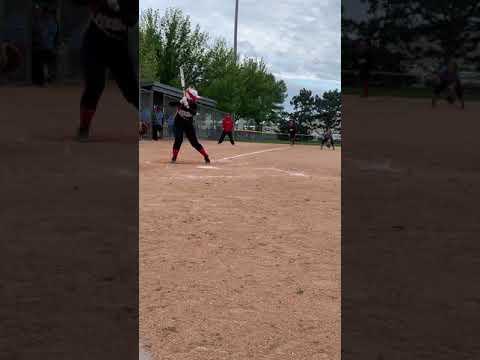 Video of Londyn batting