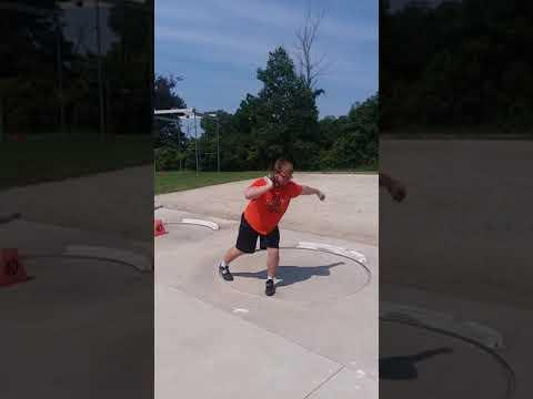 Video of rotational shot put