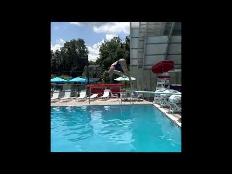 Video of Catherine Rehm diving recruitment video