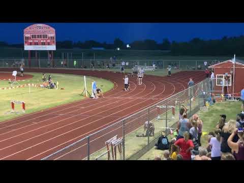 Video of 2021 Sectionals - D2 - Whitewater, WI 400M - 1st Place