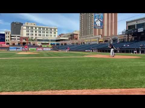 Video of 2021 Rhp Tres Toledo Tops 