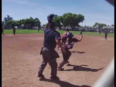 Video of Catcher dive for out number 3