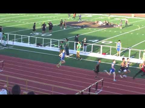 Video of Jack Tablizo (in royal blue with fluorescent yellow shoes) - 800M, 2:08.95