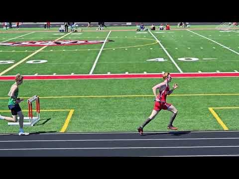 Video of 4X800 Hunter is the last runner in the relay GNK