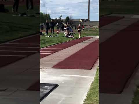 Video of Triple jump 2018, 34’6