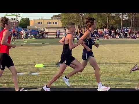 Video of 4:37 1600 Meter Sophomore Personal Record!