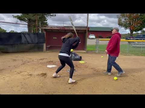 Video of Savanna Robinson 2022 Hitting Mechanics