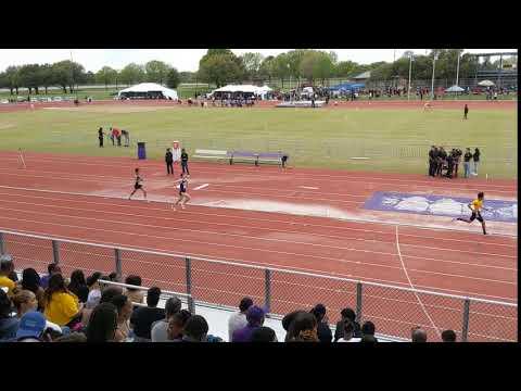 Video of Zach breaks 5 min mile at Prairie View Relays