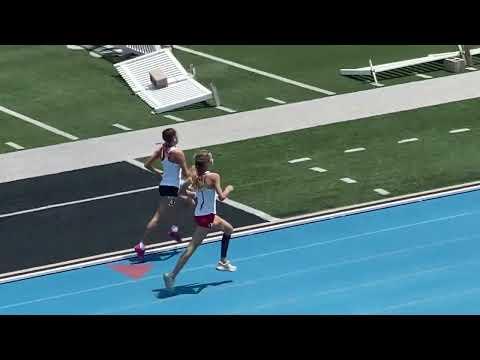 Video of Girls IHSA 3A state meet 4x800